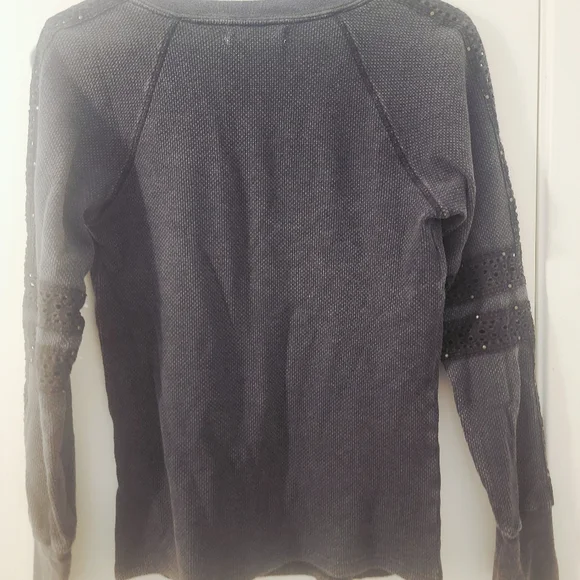 Free People We The Free Navy Long Sleeve Mila Top Size XS Like New - Picture 3 of 5
